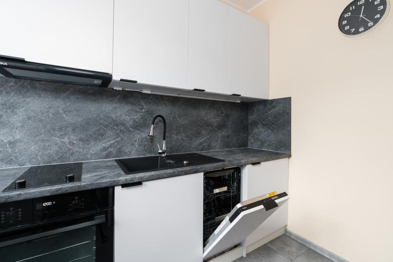 Kosinskiego Apartment Poznan By Noclegi Renters Exterior photo